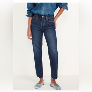 Old Navy high waisted button fly, cut off ankle jeans, size 16, nwt/ never worn